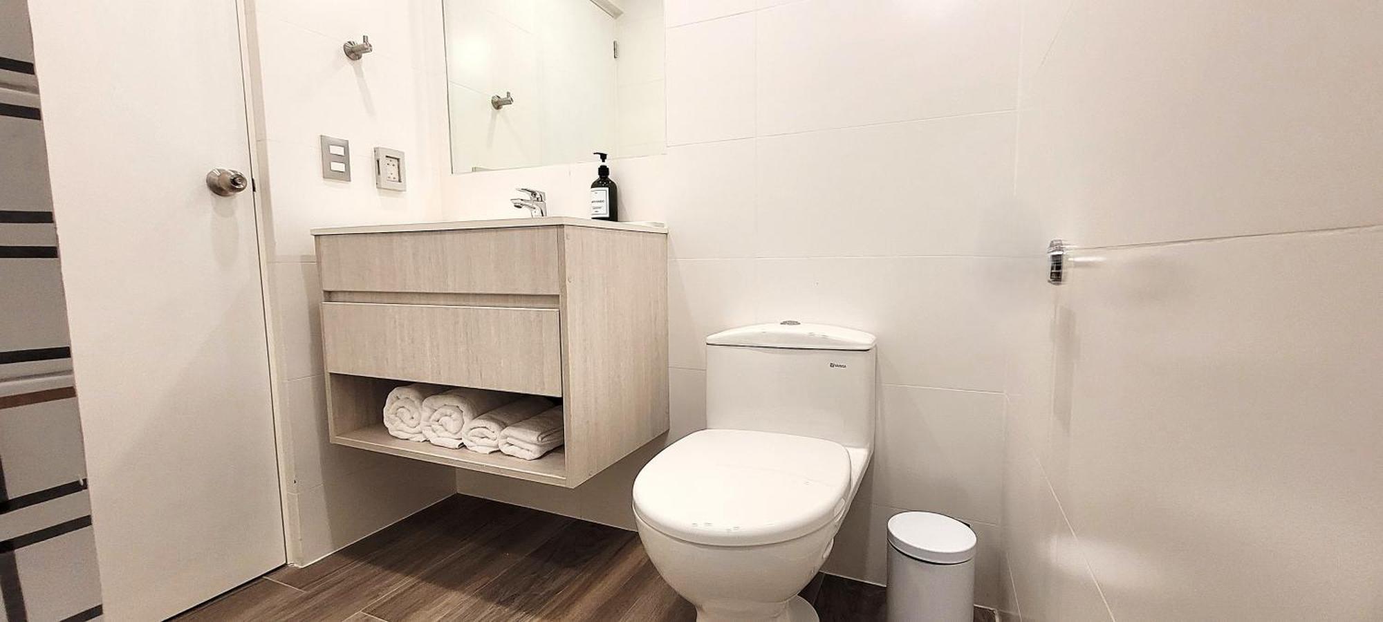 Centrico Y Luxury 1br En Barranco Con Garaje * Lima