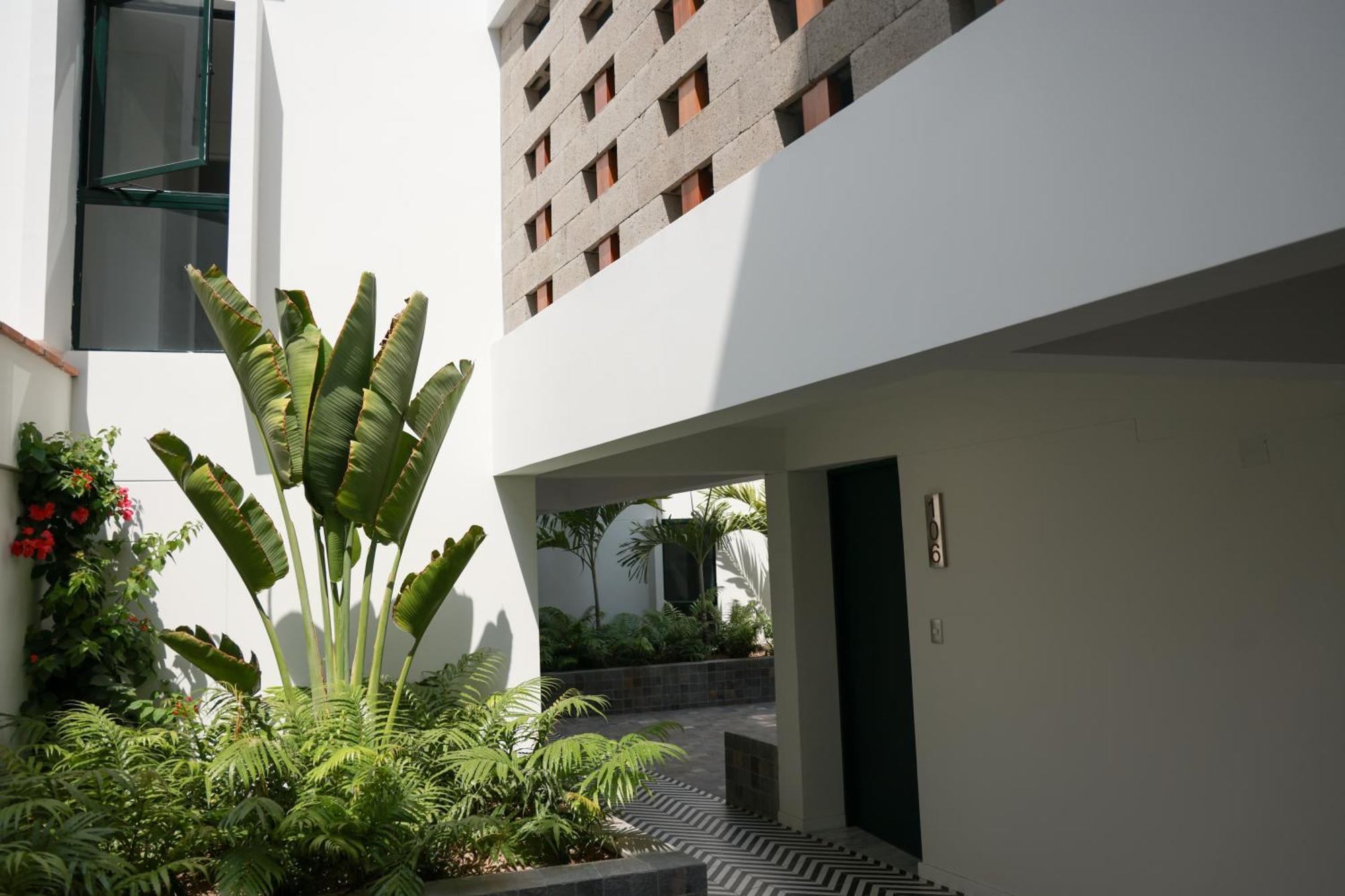 Centrico Y Luxury 1br En Barranco Con Garaje *